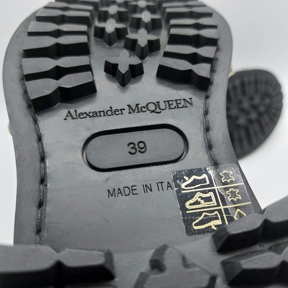 Alexander McQueen Hobnail Derby Shoes main image 10